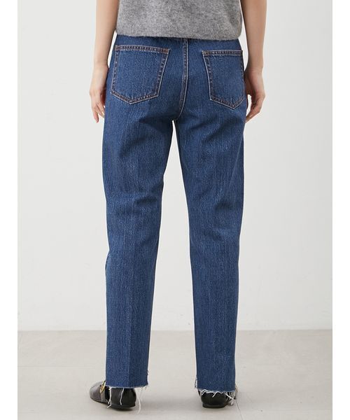 Mila Owen（ミラオーウェン）の「裾段差テーパードデニムパンツ