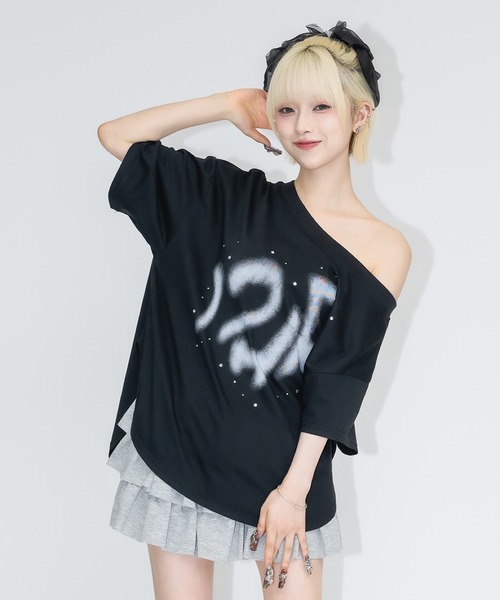 17HR(セブンティーンアワーズ)の「ワンショルロゴT(Tシャツ/カットソー・レディース・ホワイト/ブラック・FREE)」の11枚目の写真