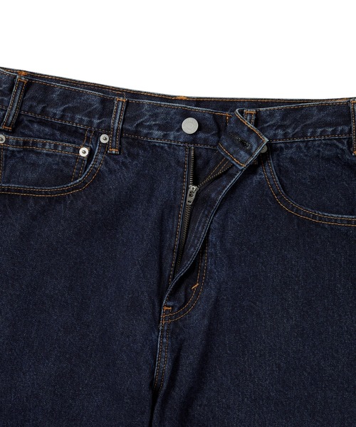 thisisneverthat(ディスイズネバーザット)の「Relaxed Jeans(デニムパンツ・メンズ・ブラウン/ワンウォッシュ・S/M/L/XL)」の8枚目の写真