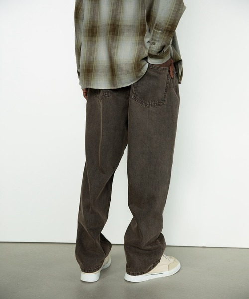 thisisneverthat(ディスイズネバーザット)の「Relaxed Jeans(デニムパンツ・メンズ・ブラウン/ワンウォッシュ・S/M/L/XL)」の7枚目の写真