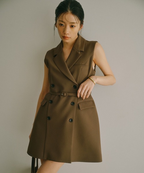 anuans(アニュアンス)の「テーラードジレワンピース(ワンピース・レディース・ホワイト/ネイビー系1/カーキ系2・SMALL/MEDIUM)」の12枚目の写真