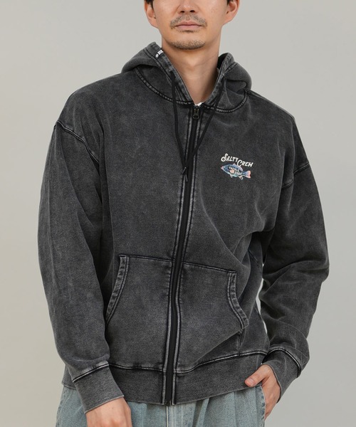 SALTY CREW(ソルティークルー)の「SALTY CREW/ソルティークルー ジップパーカー バックプリント 75-270(パーカー・メンズ・ブラック/ネイビー/レッド・M/L)」の2枚目の写真