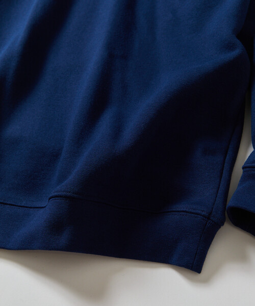 FREAK'S STORE（フリークスストア）の「限定展開 KELTY×FREAK'S STORE/ケルティ 別注 ワンポイント ヴィンテージロゴ クルーネックスウェット（スウェット・メンズ・オフホワイト/チャコールグレー/アッシュグレー/ブラック/グリーン/ネイビー/グレイッシュベージュ・LARGE/MEDIUM/X-LARGE/SMALL）」の19枚目の写真