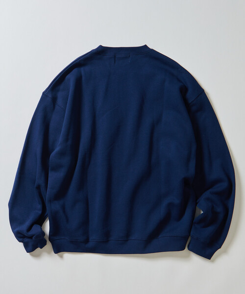 FREAK'S STORE（フリークスストア）の「限定展開 KELTY×FREAK'S STORE/ケルティ 別注 ワンポイント ヴィンテージロゴ クルーネックスウェット（スウェット・メンズ・オフホワイト/チャコールグレー/アッシュグレー/ブラック/グリーン/ネイビー/グレイッシュベージュ・LARGE/MEDIUM/X-LARGE/SMALL）」の17枚目の写真