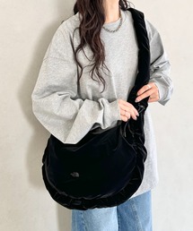 THE NORTH FACE(ザ・ノースフェイス)/A4対応 軽量 大容量 ショルダー 肩掛けバッグ シャーリング ホーボーバッグ/BONNEY HOBO BAG L