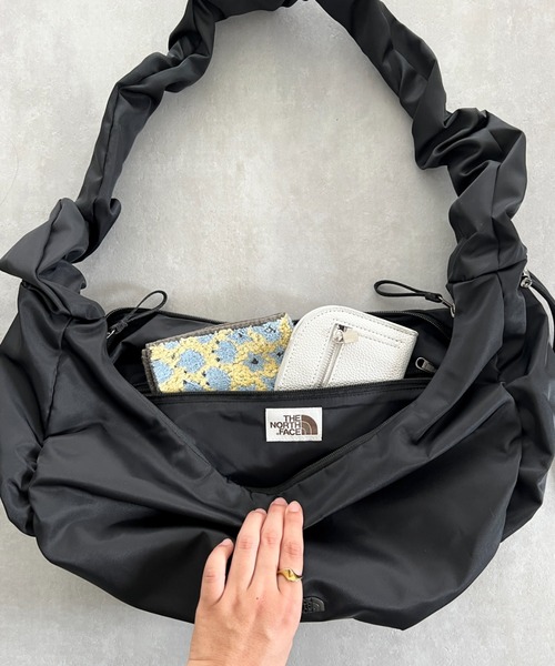 バッグ Bonvi セール】国内未発売 THE NORTH FACE(ザ・ノースフェイス)/A4対応