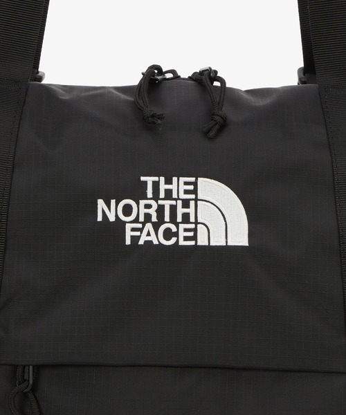 THE NORTH FACE(ザノースフェイス)の「【韓国限定・日本未入荷】THE NORTH FACE BOREALIS SHOULDER BAG / ノースフェイス ボレアリス ショルダーバッグ(トートバッグ・メンズ・グレー/ブラック/ホワイト系その他・FREE)」の11枚目の写真