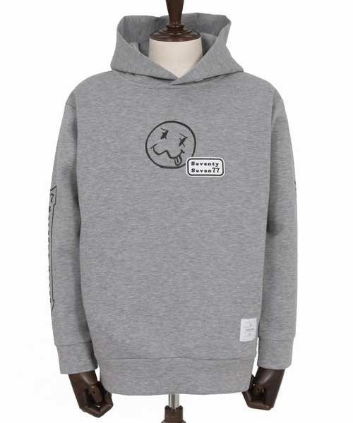 seventy seven(セブンティセブン)の「mpa3947-cardboard P-O hoodie(smile&arrow) プルオーバーパーカー(7725W060)(パーカー・メンズ・トップグレー/ブラック・XL/L/M/S)」の17枚目の写真