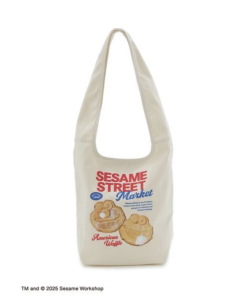 SESAME STREET(セサミストリート)の「【CAFE SWEETS】マルシェバッグ ショルダー(ショルダーバッグ・レディース・アイボリー/ネイビー・F)」の3枚目の写真