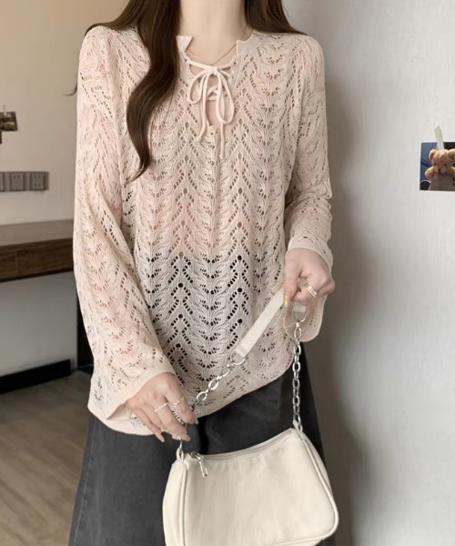 gossip!ロサンゼルス(ゴシップロサンゼルス)の「かぎ編み風 ベルスリーブプルオーバー(ニット/セーター・レディース・オフホワイト/ブラック・M)」の7枚目の写真