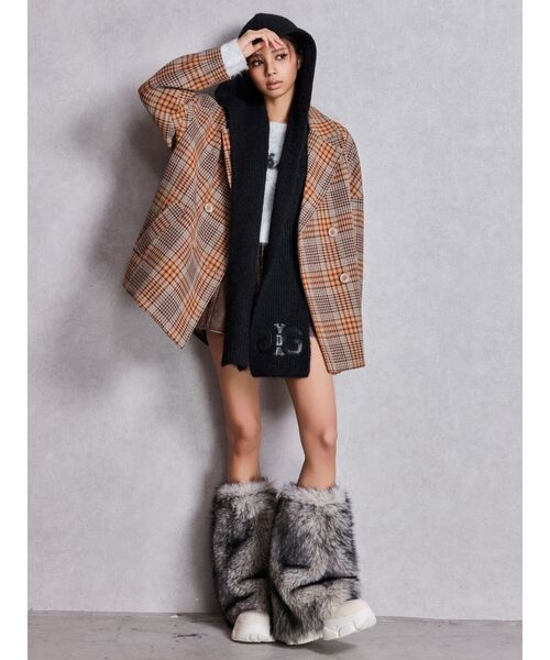 GYDA（ジェイダ）の「Symmetry GYDAフードニットマフラー（マフラー・レディース・ブラック・FREE）」の5枚目の写真