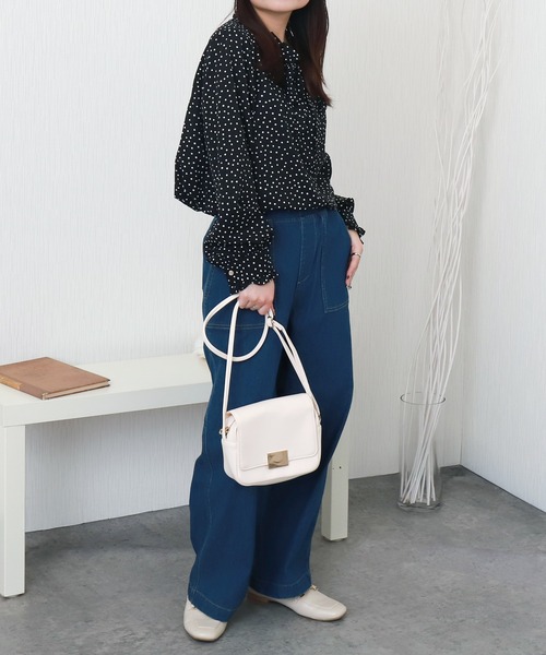 libelle more（リベル モア）の「ランダムドットスタンドフリルリボンブラウス（シャツ/ブラウス・レディース・オリーブ/アイボリー/ブラック・M）」の7枚目の写真