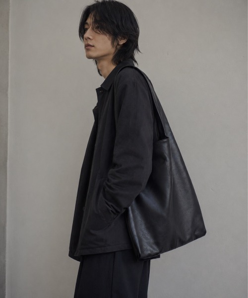 ONE.(ワンドット)の「【ONE./ワンドット】leather shoulder tote Bag / 撥水レザー(トートバッグ・メンズ・ブラック・FREE)」の1枚目の写真
