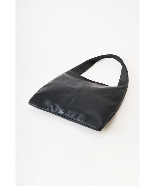 ONE.(ワンドット)の「【ONE./ワンドット】leather shoulder tote Bag / 撥水レザー(トートバッグ・メンズ・ブラック・FREE)」の14枚目の写真