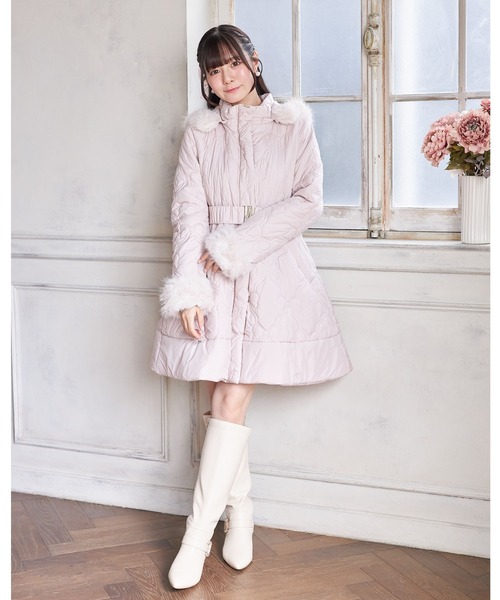 取り外し可能なファー＆ベルト付きリボンキルティングフィット＆フレア