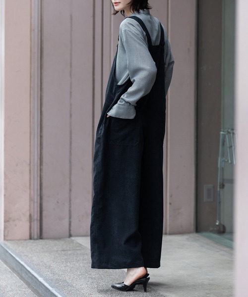 Munich（ミューニック）の「ナノコーデュロイサロペット（サロペット/オーバーオール・レディース・アイボリー/ブラック/グレイッシュベージュ・S/M）」の12枚目の写真