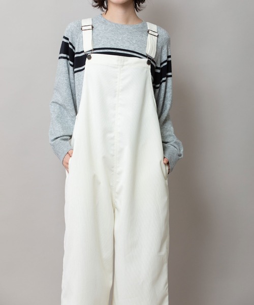 Munich（ミューニック）の「ナノコーデュロイサロペット（サロペット/オーバーオール・レディース・アイボリー/ブラック/グレイッシュベージュ・S/M）」の22枚目の写真