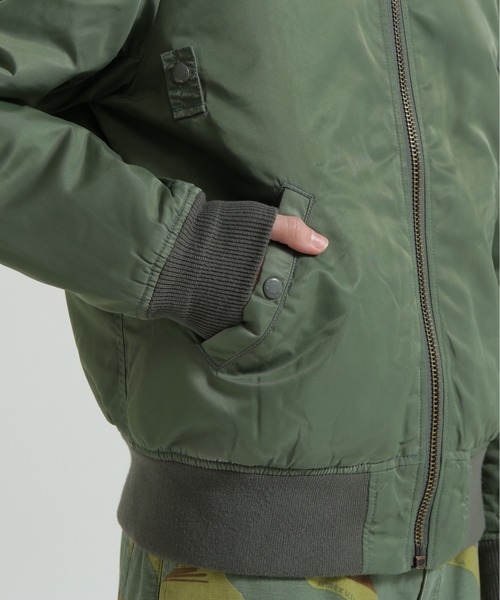 AVIREX(アヴィレックス)の「《直営店限定》WASHED MA-1 FLYING TIGERS(MA-1・レディース・セージグリーン/ブラック・M/S)」の12枚目の写真