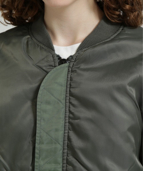 AVIREX(アヴィレックス)の「《直営店限定》WASHED MA-1 FLYING TIGERS(MA-1・レディース・セージグリーン/ブラック・M/S)」の17枚目の写真