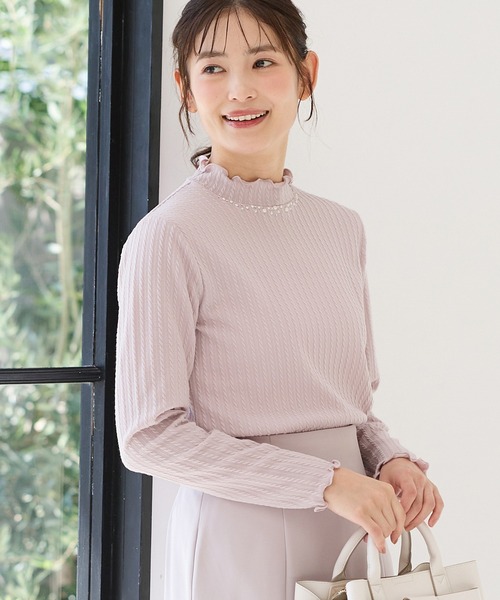 Honeys（ハニーズ）の「ビジュー付ハイネック（Tシャツ/カットソー・レディース・アイボリー/サックスブルー/スモークピンク/ライトグレー/レッド/ネイビー・L/LL/M/S）」の13枚目の写真
