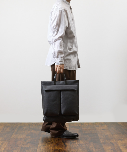 SLOW(スロウ)の「SLOW スロウ / cb -2way helmet bag- クロムステアレザーショルダーバッグ 牛革ヘルメットバッグ / 858S71R(トートバッグ・メンズ・ブラック/チョコ/キャメル・FREE)」の4枚目の写真