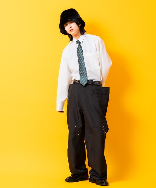a.p.o.v.(エーピーオービー)の「a.p.o.v. オーバーサイズクロップド丈ジャージーシャツ(シャツ/ブラウス・メンズ・ブラック/ホワイト・ONESIZE)」の4枚目の写真