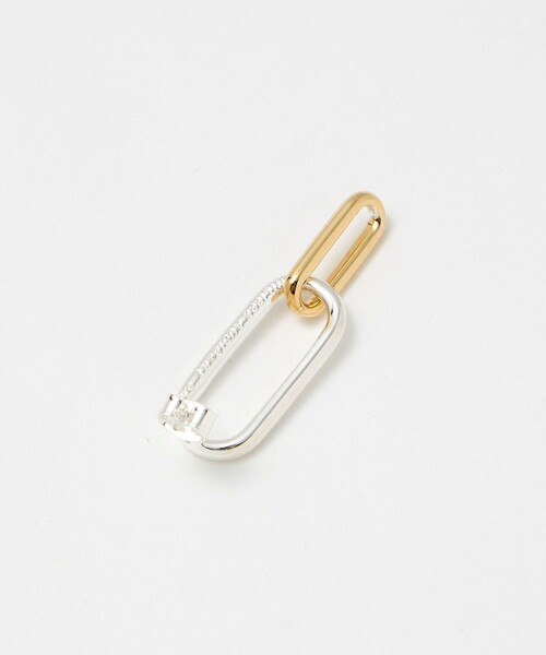 PHILIPPE AUDIBERT（フィリップ オーディベール）の「＜PHILIPPE AUDIBERT＞OVAL コンビカラー ピアス（ピアス（両耳用）・レディース・シルバー・FREE）」の4枚目の写真