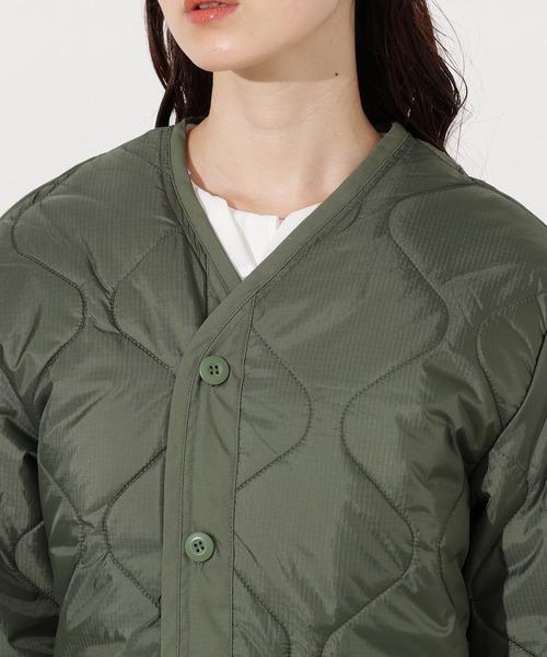 Alpha Industries(アルファインダストリーズ)の「【Alpha Industries】キルティングライナー(ノーカラージャケット・レディース・ブラック/オリーブ・X-SMALL)」の10枚目の写真