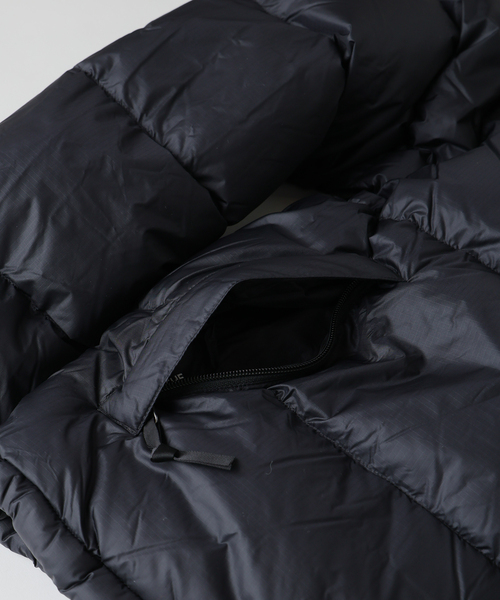 THE NORTH FACE(ザノースフェイス)の「THE NORTH FACE (ザ・ノースフェイス) ヌプシ ジャケット ND92555(ダウンジャケット/コート・メンズ・ブラック・MEDIUM/LARGE/X-LARGE)」の14枚目の写真