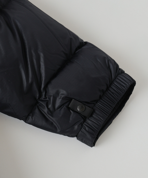 THE NORTH FACE(ザノースフェイス)の「THE NORTH FACE (ザ・ノースフェイス) ヌプシ ジャケット ND92555(ダウンジャケット/コート・メンズ・ブラック・MEDIUM/LARGE/X-LARGE)」の10枚目の写真