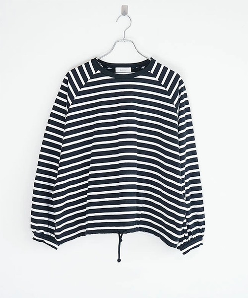 SOLAMONAT(ソラモナ)の「パフ天竺 裾紐ボーダー長袖プルーオーバー(Tシャツ/カットソー・レディース・ホワイト×ブラック/ブラック×ホワイト・FREE)」の7枚目の写真