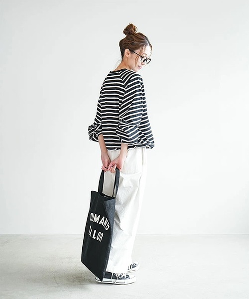 SOLAMONAT(ソラモナ)の「パフ天竺 裾紐ボーダー長袖プルーオーバー(Tシャツ/カットソー・レディース・ホワイト×ブラック/ブラック×ホワイト・FREE)」の6枚目の写真