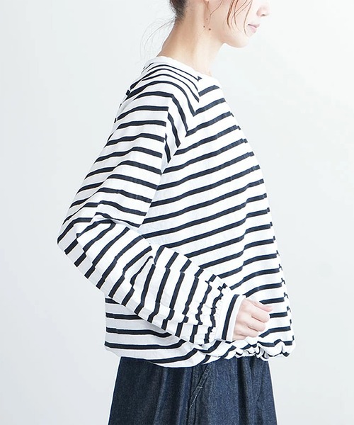 SOLAMONAT(ソラモナ)の「パフ天竺 裾紐ボーダー長袖プルーオーバー(Tシャツ/カットソー・レディース・ホワイト×ブラック/ブラック×ホワイト・FREE)」の9枚目の写真