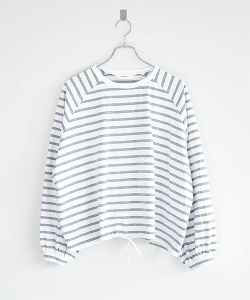 SOLAMONAT(ソラモナ)の「パフ天竺 裾紐ボーダー長袖プルーオーバー(Tシャツ/カットソー・レディース・ホワイト×ブラック/ブラック×ホワイト・FREE)」の15枚目の写真