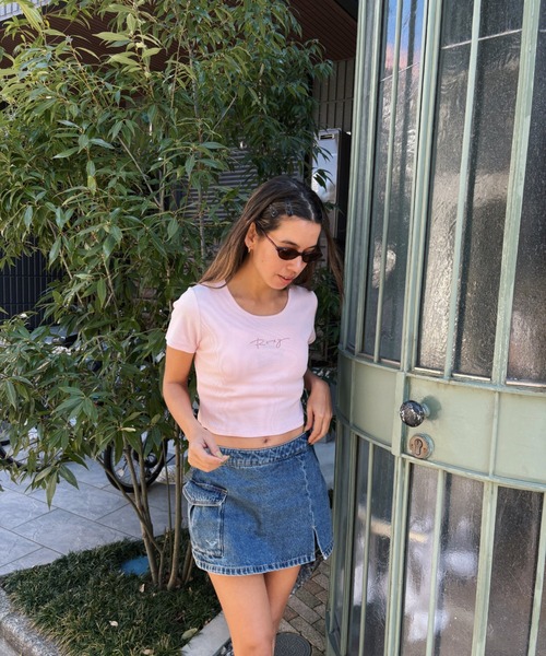 ROXY(ロキシー)の「SUNDAYS/ロキシーショート丈半袖Tシャツ(Tシャツ/カットソー・レディース・ホワイト/ミント/グレー/ブラック/ライトピンク・MEDIUM/LARGE)」の9枚目の写真