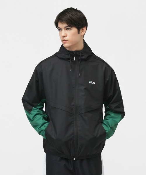 FILA(フィラ)の「【別注】フィラ FILA メンズ裏トリコット起毛ウィンドジャケット 限定コラボ(ナイロンジャケット・メンズ・ブラック×グリーン/レッド/ネイビー・L/LL/3L/M)」の2枚目の写真