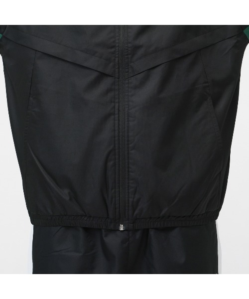 FILA(フィラ)の「【別注】フィラ FILA メンズ裏トリコット起毛ウィンドジャケット 限定コラボ(ナイロンジャケット・メンズ・ブラック×グリーン/レッド/ネイビー・L/LL/3L/M)」の9枚目の写真