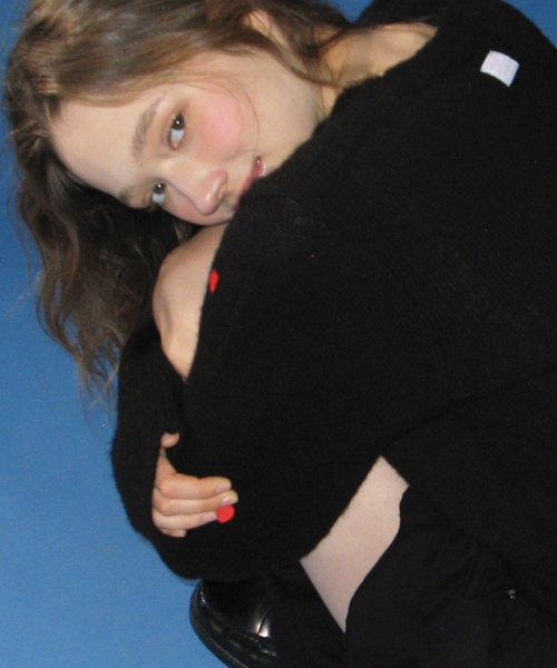 RONRON(ロンロン)の「RIBBON HEART PATTERN HAIRY KNIT PULLOVER BLACK RED(ニット/セーター・レディース・その他・FREE)」の5枚目の写真