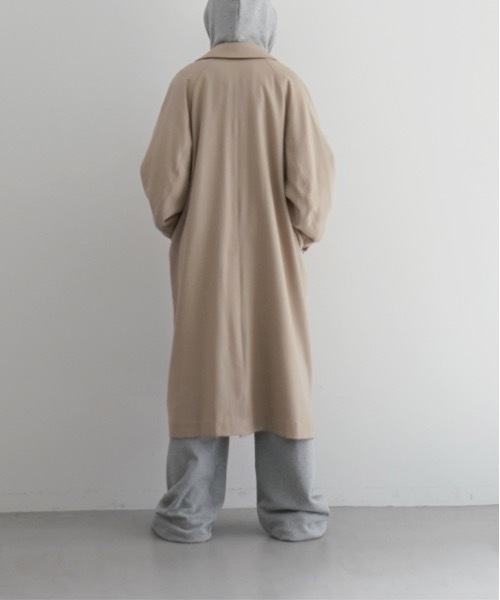 VOAAOV（ヴォアーブ）の「VOAAOV Wool gabardine soutien collar coat（ステンカラーコート・メンズ・ベージュ・1）」の4枚目の写真