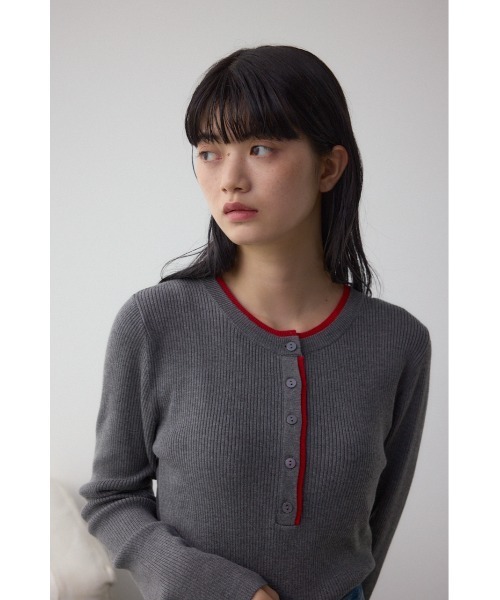 AZUL by moussy(アズールバイマウジー)の「格上げ ヘンリーネックデザインニットトップス(ニット/セーター・レディース・ブラウン/ブラック/杢グレー・FREE)」の15枚目の写真