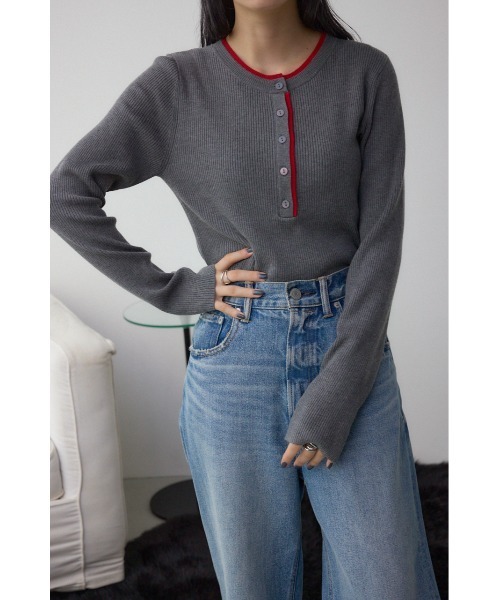 AZUL by moussy(アズールバイマウジー)の「格上げ ヘンリーネックデザインニットトップス(ニット/セーター・レディース・ブラウン/ブラック/杢グレー・FREE)」の16枚目の写真