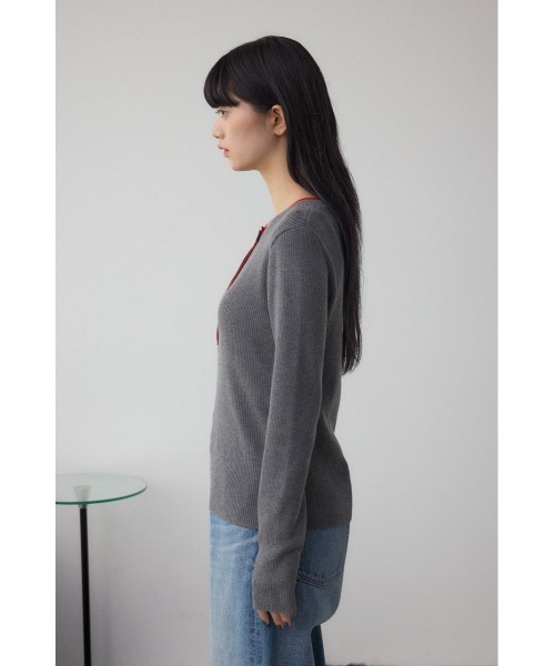 AZUL by moussy(アズールバイマウジー)の「格上げ ヘンリーネックデザインニットトップス(ニット/セーター・レディース・ブラウン/ブラック/杢グレー・FREE)」の20枚目の写真