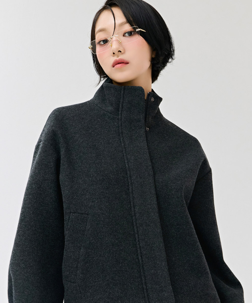 CHASECULT（チェイスカルト）の「女性ウールライクハイネック半コート-チャコール（チェスターコート・レディース・チャコールグレー・90/85）」の5枚目の写真