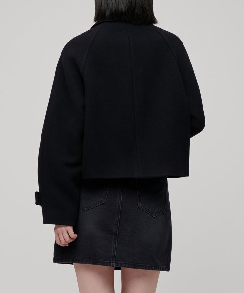 MUSINSA STANDARD WOMAN（ムシンサスタンダードウーマン）の「ウィメンズカシミヤブレンドショートマックコート[ブラック]（チェスターコート・レディース・その他・SMALL/MEDIUM/LARGE/X-SMALL）」の16枚目の写真