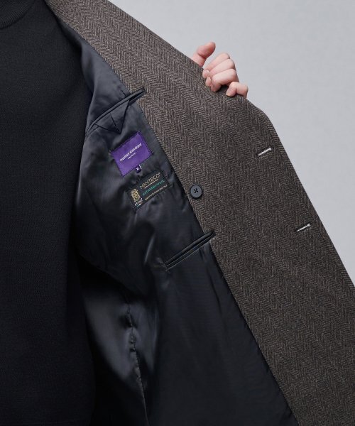 MUSINSA STANDARD（ムシンサスタンダード）の「MANTECOヘリンボーンダディショルダーダブルロングコート[ブラウン]（チェスターコート・メンズ・その他・MEDIUM/X-LARGE/XX-LARGE）」の4枚目の写真