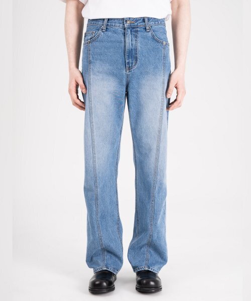 ROUGHNECK(ラフネック)の「カーブラインセミワイドデニムパンツ中青(デニムパンツ・メンズ・その他・L(32)/M(30)/XL(34))」の1枚目の写真