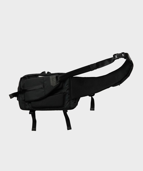 AS2OV（アッソブ）の「CORDURA DOBBY 305D WAIST-BLACK（ボディバッグ/ウエストポーチ・メンズ・ブラック・FREE）」の2枚目の写真