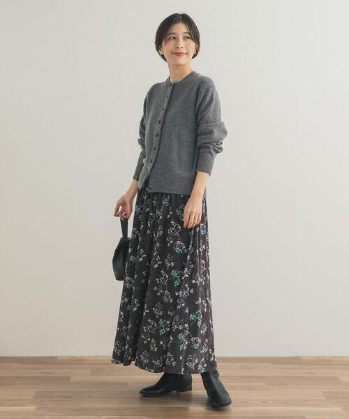 新品タグ付◉ YELLOW DOORS ウールサテン釦コンパクトカーディガン セール】【再入荷】ウールサテン釦コンパクトカーディガン