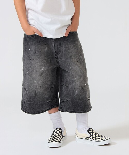 こども ビームス(コドモビームス)の「BEAMS × こども ビームス / クォーターレングス ペインター ワイド デニムパンツ 2026(110~160cm)(デニムパンツ・キッズ・サックスブルー/ブラック・S(110-120)/M(130-140))」の4枚目の写真
