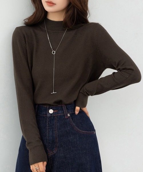 DAY CLOSET（デイ クローゼット）の「何気ない日も、きれいに見せる。長袖ハイネックリブニットトップス レディース（ニット/セーター・レディース・グレー/ホワイト/ダークブラウン/レッド・FREE）」の3枚目の写真